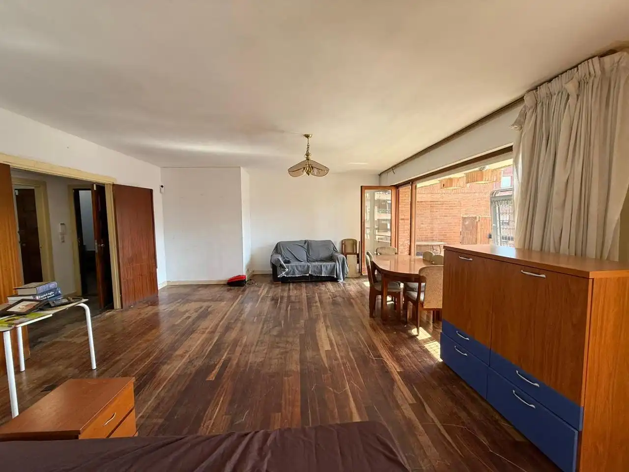 Sala d'estar de Pis en venda en Castro-Urdiales amb Calefacció, Parquet i Terrassa