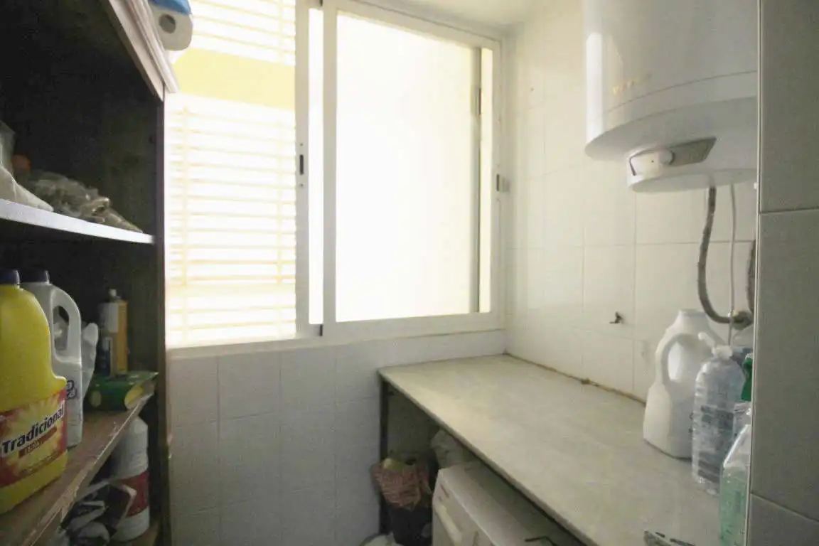 Cocina de Piso en venta en Vélez-Málaga con Terraza y Piscina comunitaria