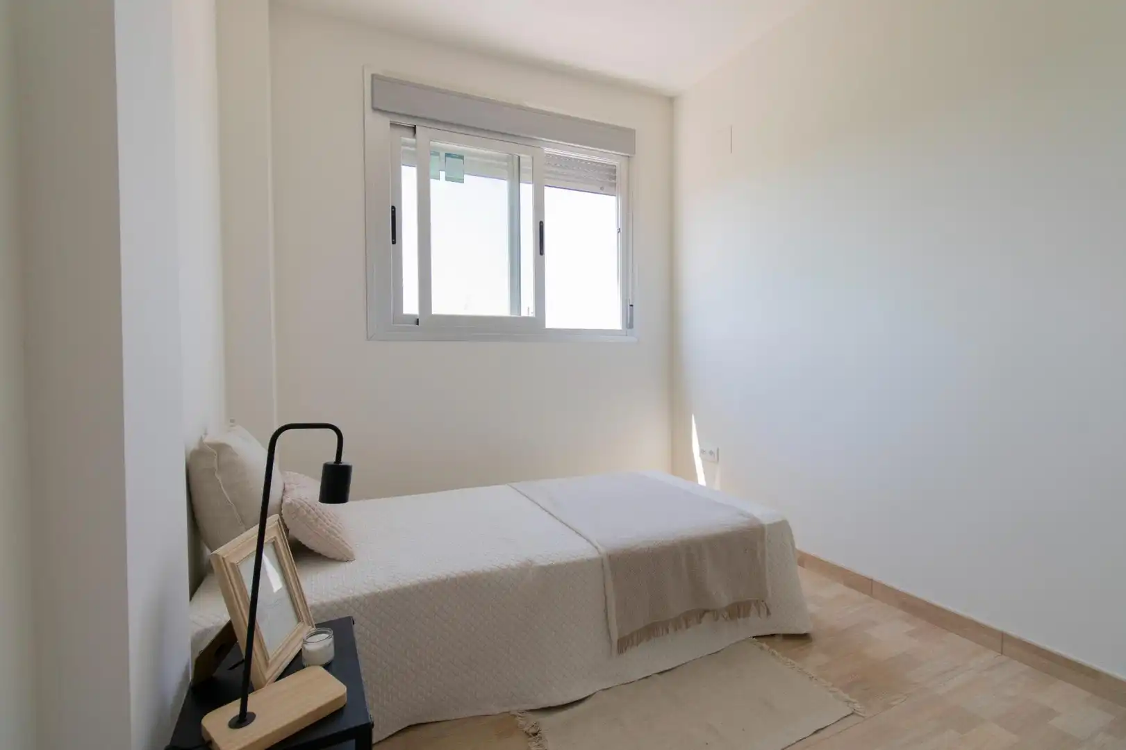 Habitación de Casa adosada en venta en Almazora / Almassora con Terraza y Piscina comunitaria