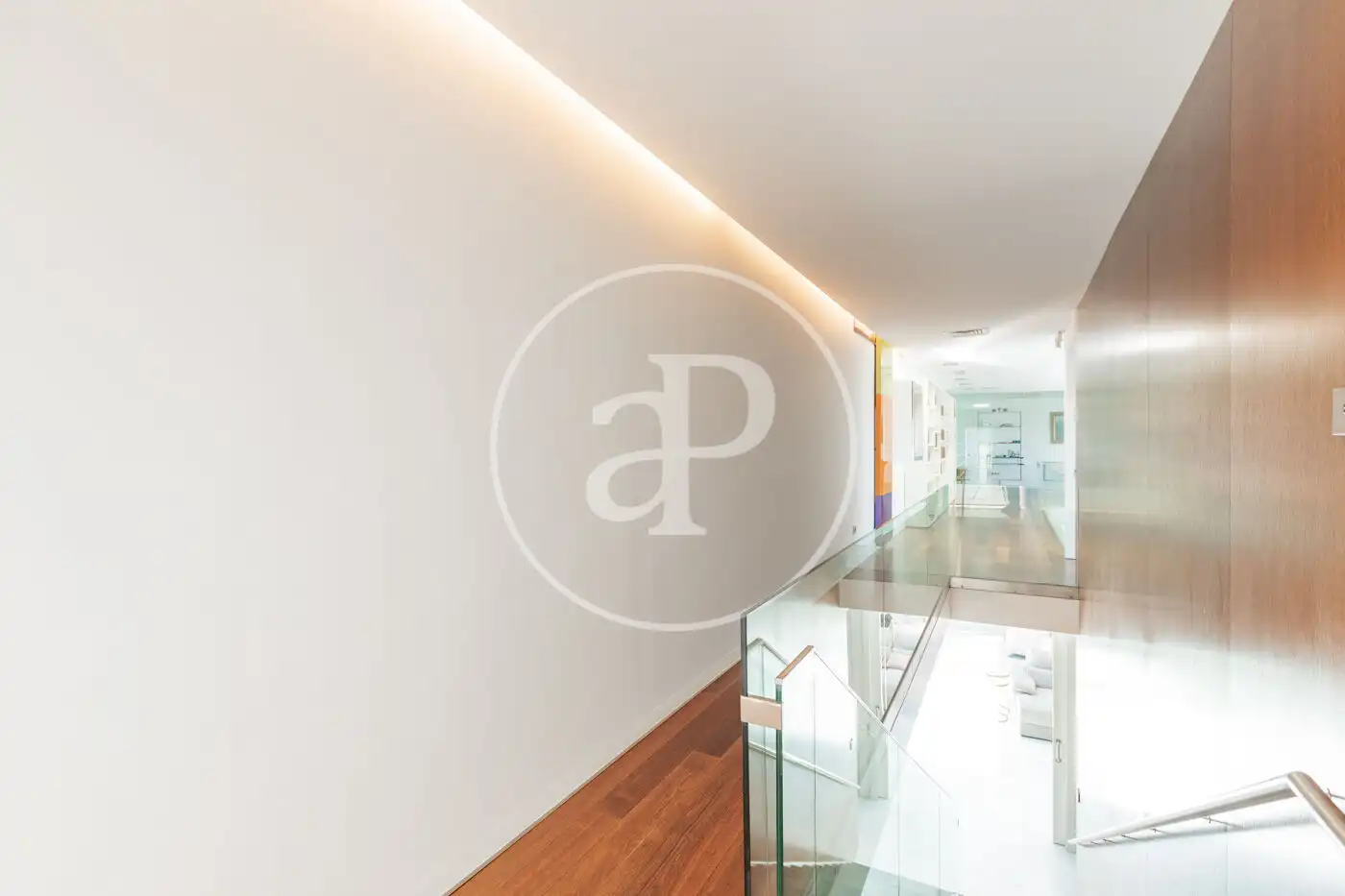 Houses for sale in Madrid  with Air Conditioner, Heating and Private garden