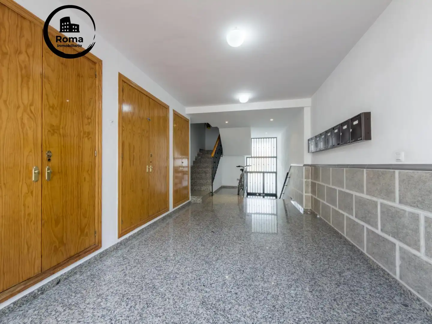 Flat for sale in Churriana de la Vega  with Air Conditioner, Heating and Terrace