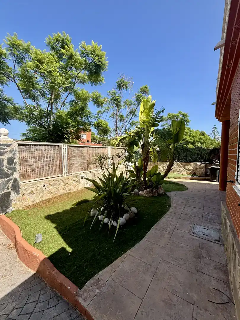Terrace of Houses for sale in Moncada  with Air Conditioner, Swimming Pool and Balcony
