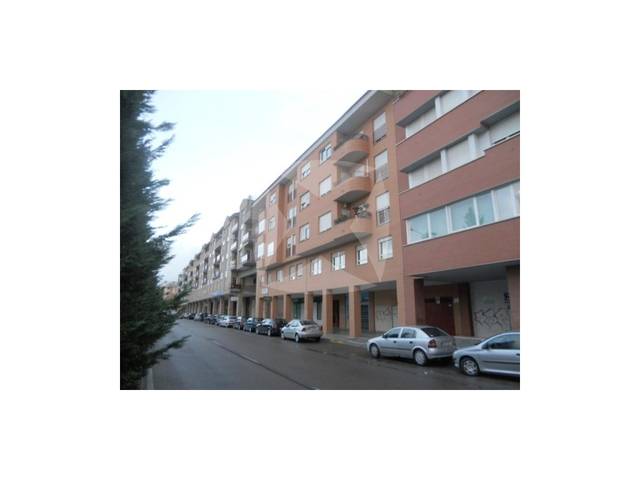 Local comercial en Alquiler en Calle Gaspar Mendez en Valdepasillas - La Paz - Huerta Rosales