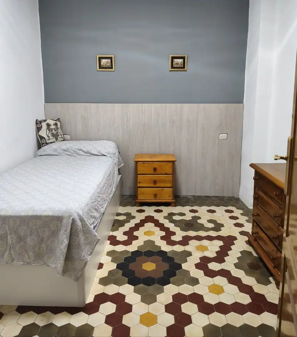 Schlafzimmer von Wohnung zur Miete in Extramurs