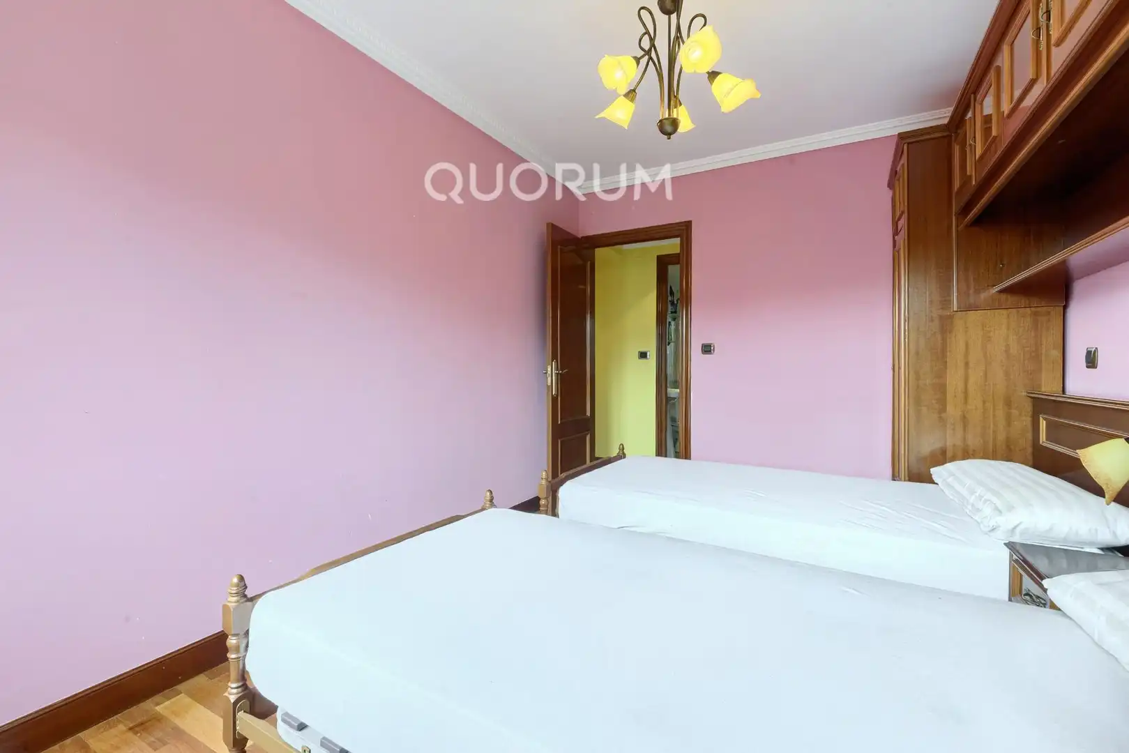 Bedroom of Flat for sale in Bilbao   with Heating, Storage room and Furnished