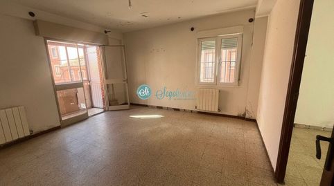 Foto 2 de Piso en venta en Vía Romana, Segovia Capital
