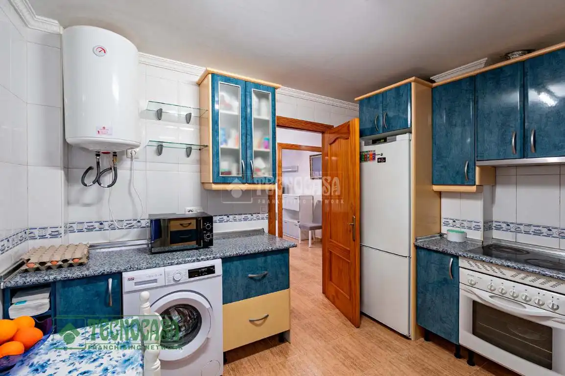 Cocina de Piso en venta en Roquetas de Mar con Aire acondicionado, Calefacción y Amueblado