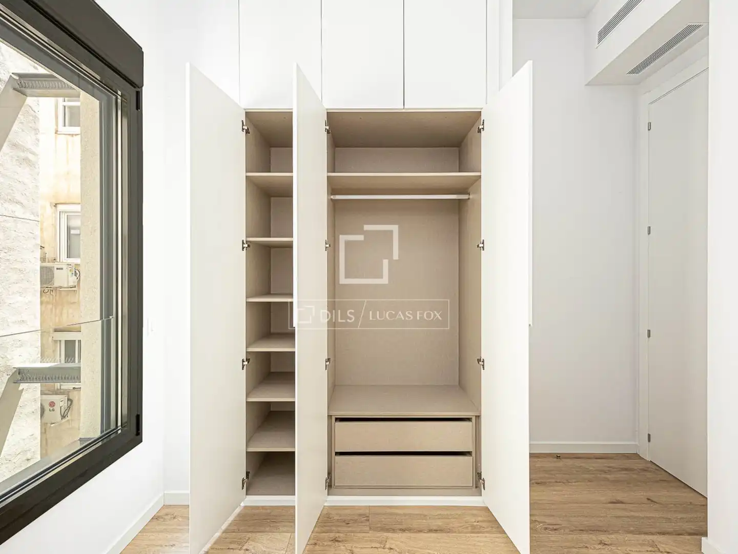 Habitación de Piso en venta en Barcelona con Aire acondicionado, Calefacción y Terraza
