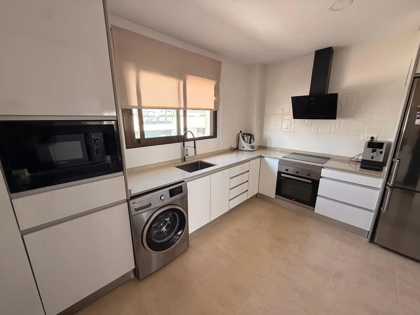 Apartament amb piscina en venda a Calle Manuel de Falla 30, imagen 10