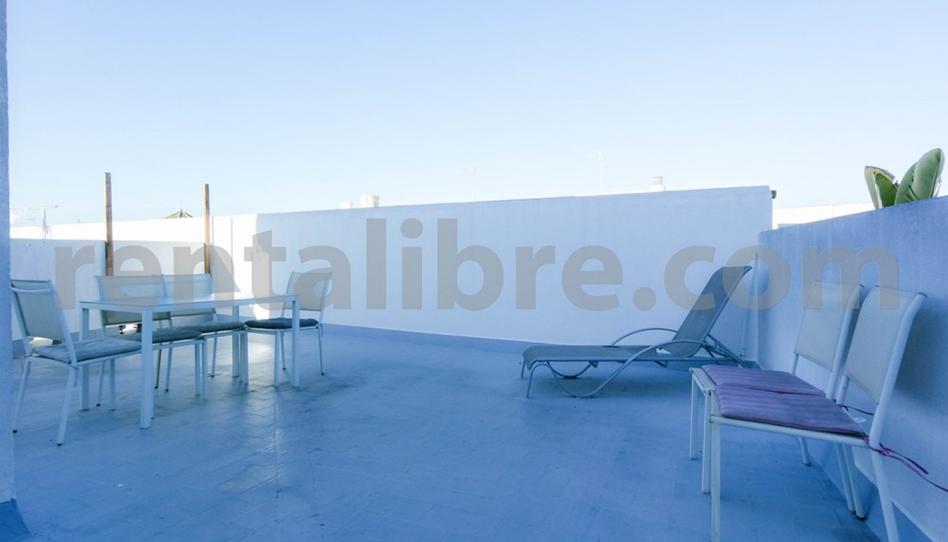 Foto 1 de Àtic de lloguer a Calle C Bodegas 13 Escalera 1 Letra, Centro, Cádiz