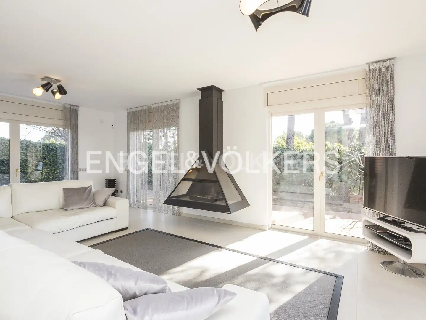 Sala de estar de Casa o chalet en venta en El Vendrell con Aire acondicionado, Calefacción y Jardín privado