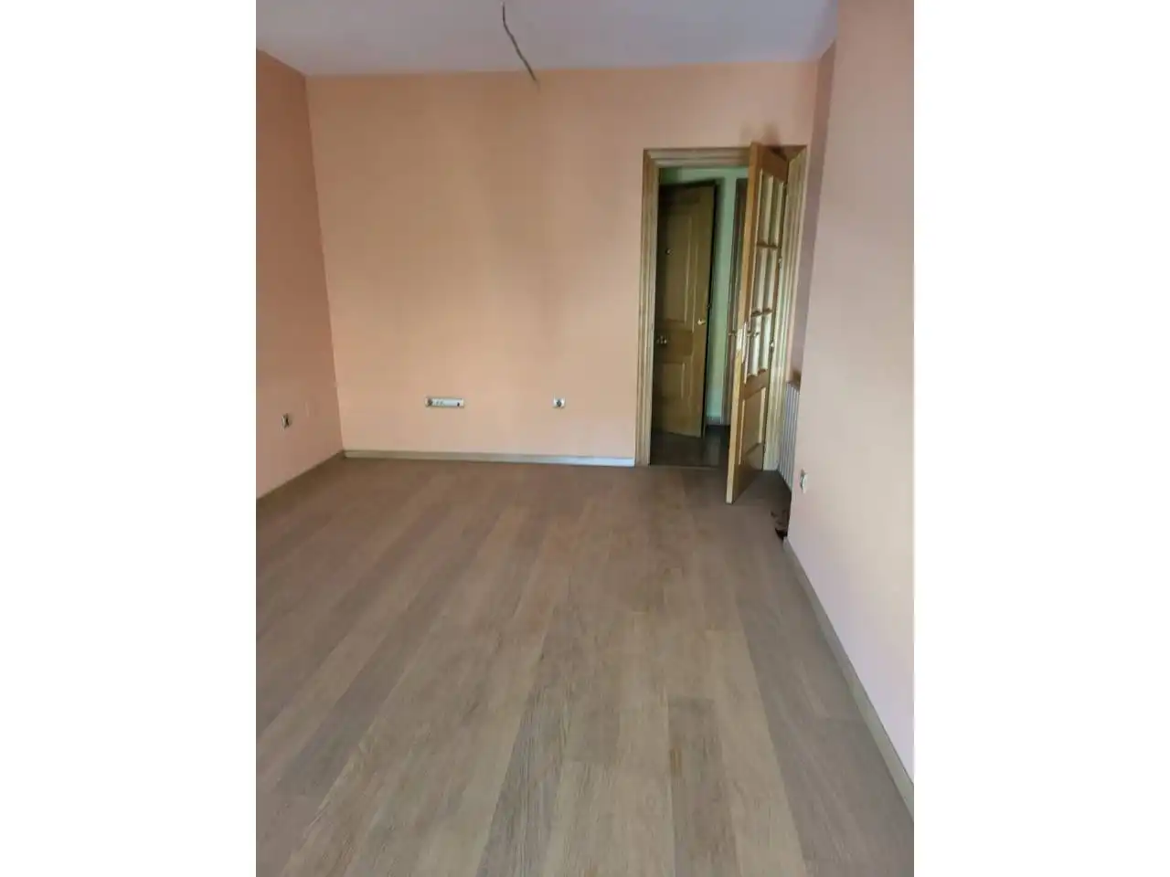 Piso con ascensor en venta en Baza