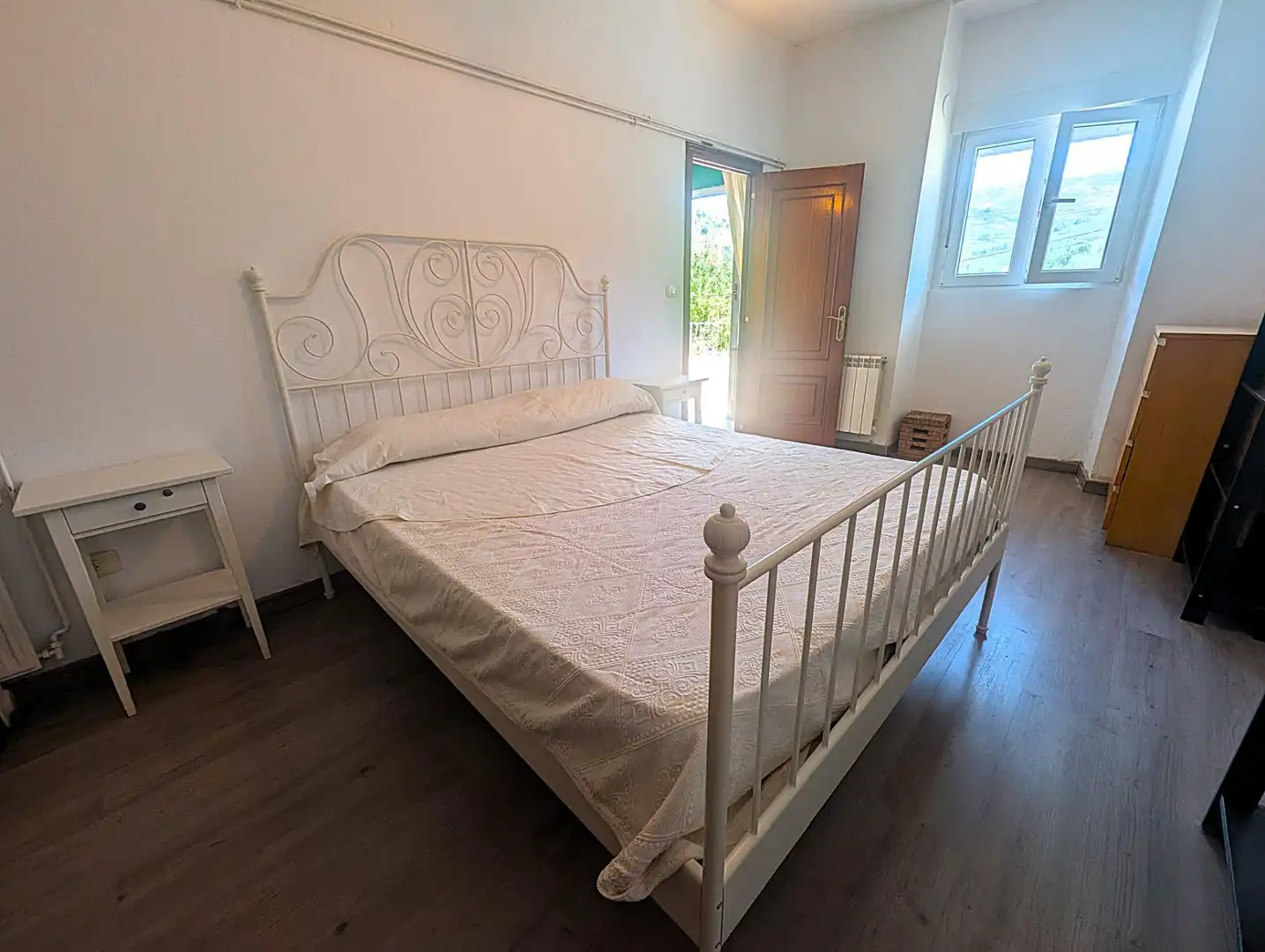 Bedroom of Houses for sale in Rubiá  with Heating, Private garden and Storage room