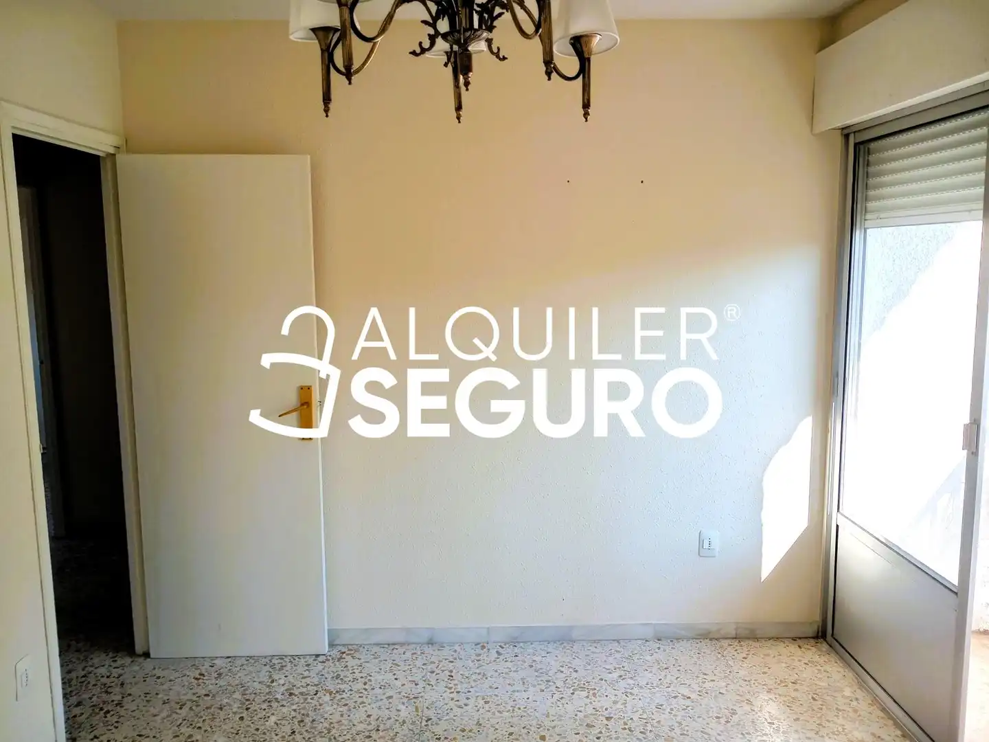 Habitación de Casa o chalet de alquiler en Aldeamayor de San Martín con Aire acondicionado, Calefacción y Terraza