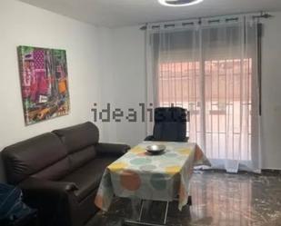 Dormitori de Apartament de lloguer en  Granada Capital amb Aire condicionat, Calefacció i Moblat