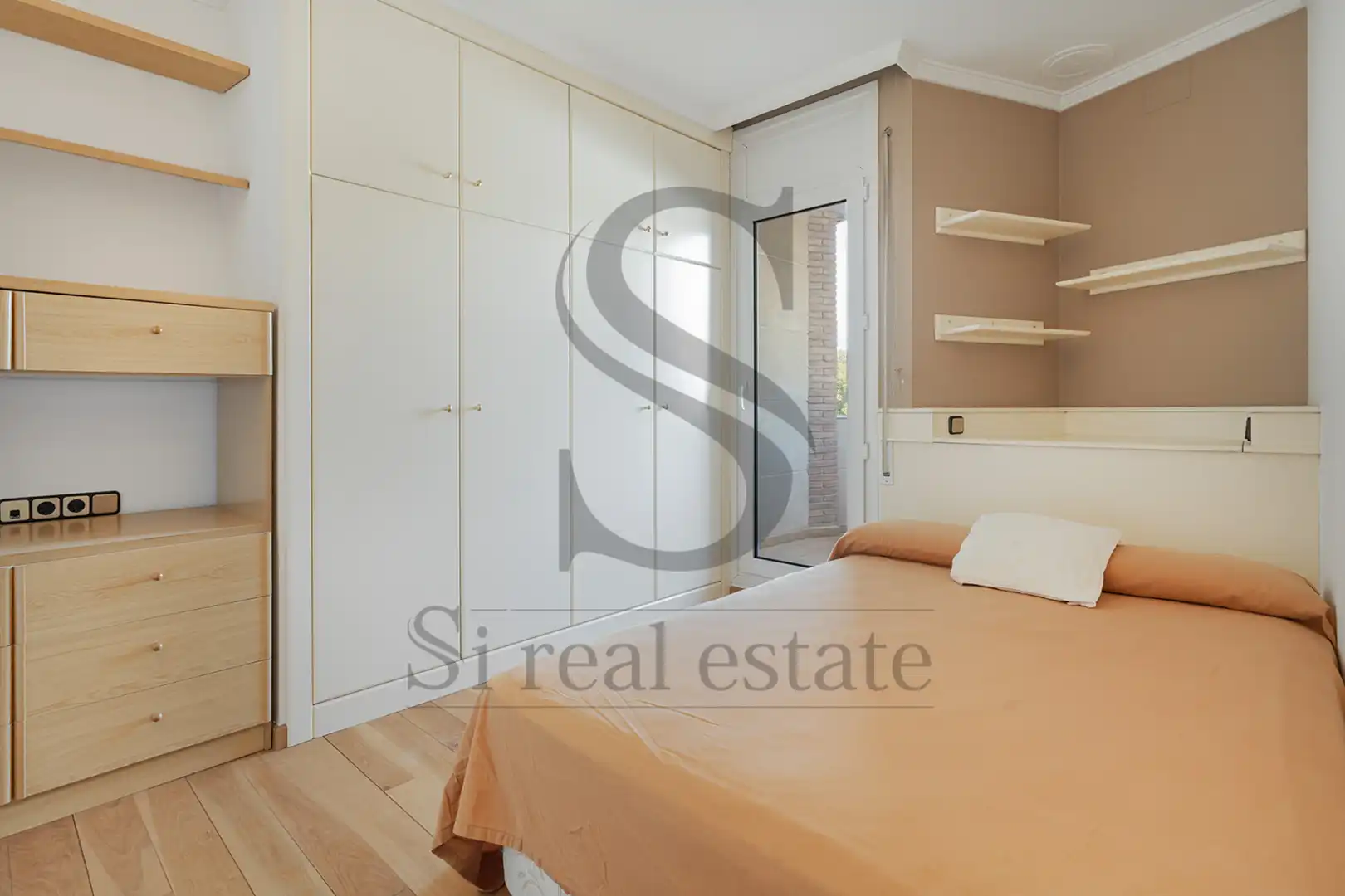 Dormitori de Dúplex en venda en Barcelona amb Aire condicionat, Calefacció i Parquet