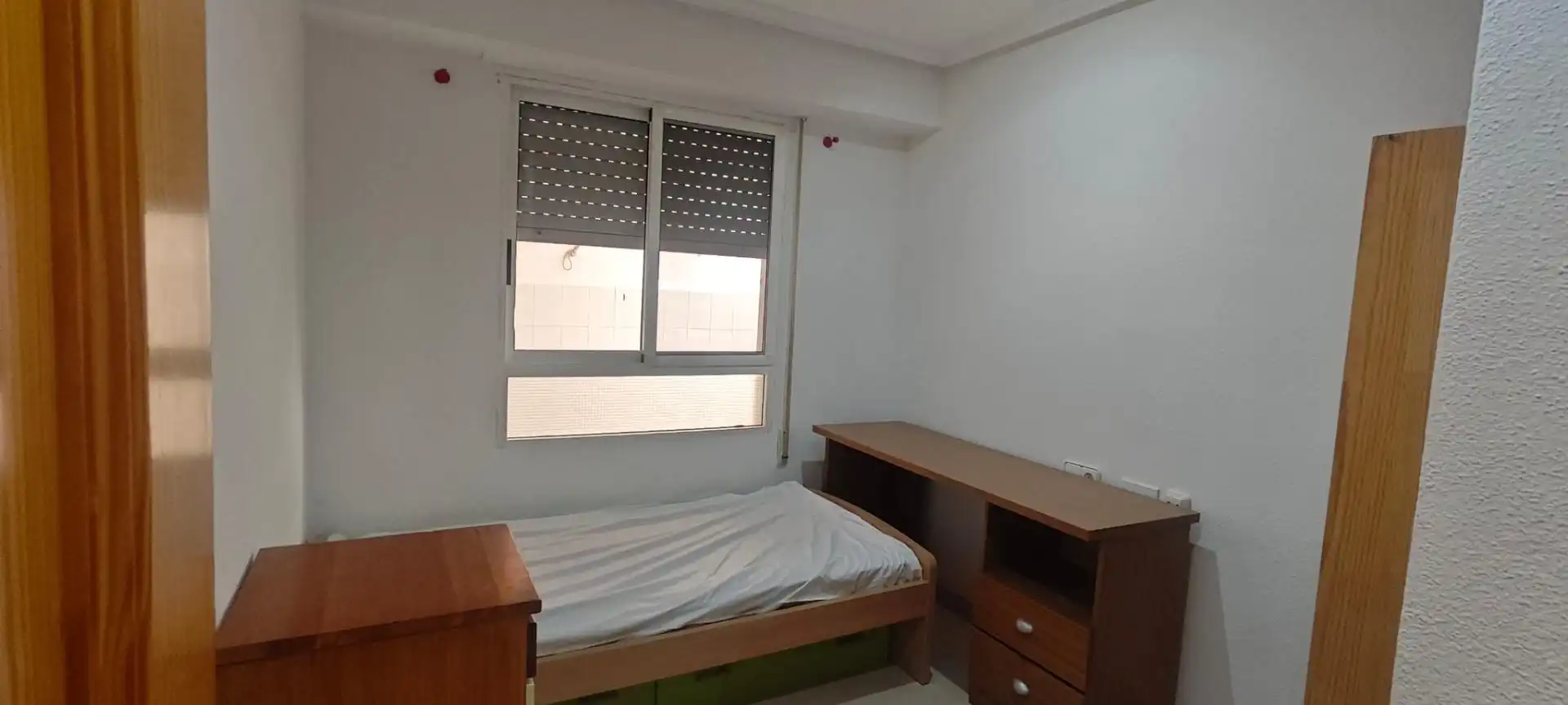 Bedroom of Flat for sale in Elche / Elx  with Air Conditioner and Balcony