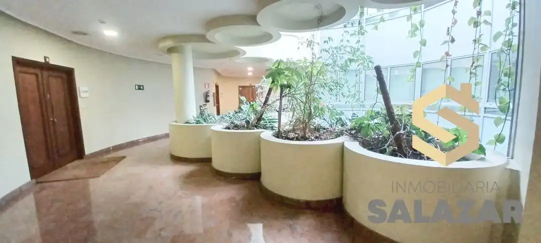 Office space with lift for sale in Colón de Larreátegui Kalea, imagen 17