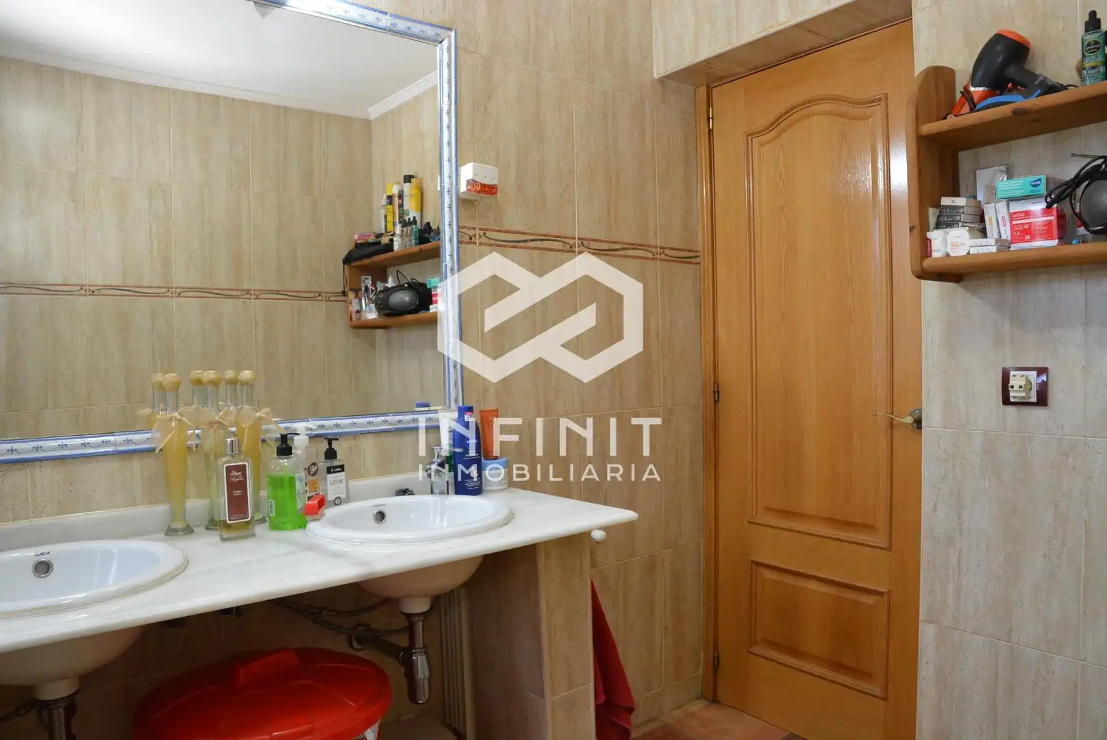 Baño de Casa o chalet en venta en Valdeaveruelo con Calefacción, Jardín privado y Terraza