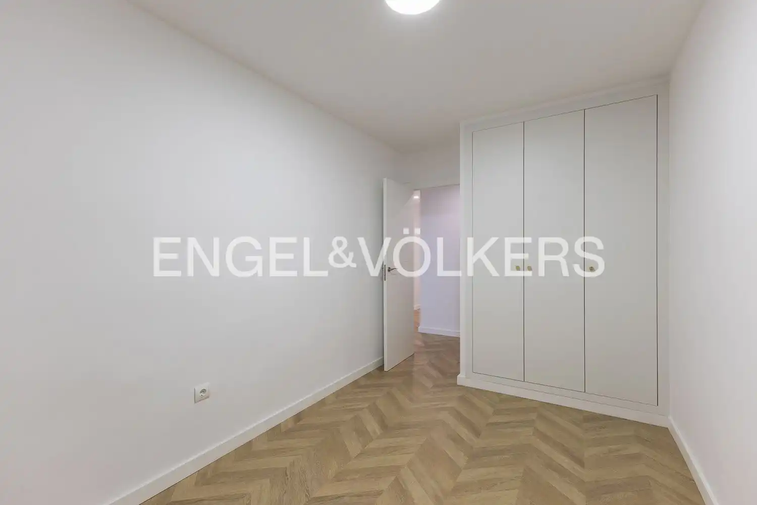 Piso en venta en Valencia con Aire acondicionado, Calefacción y Parquet