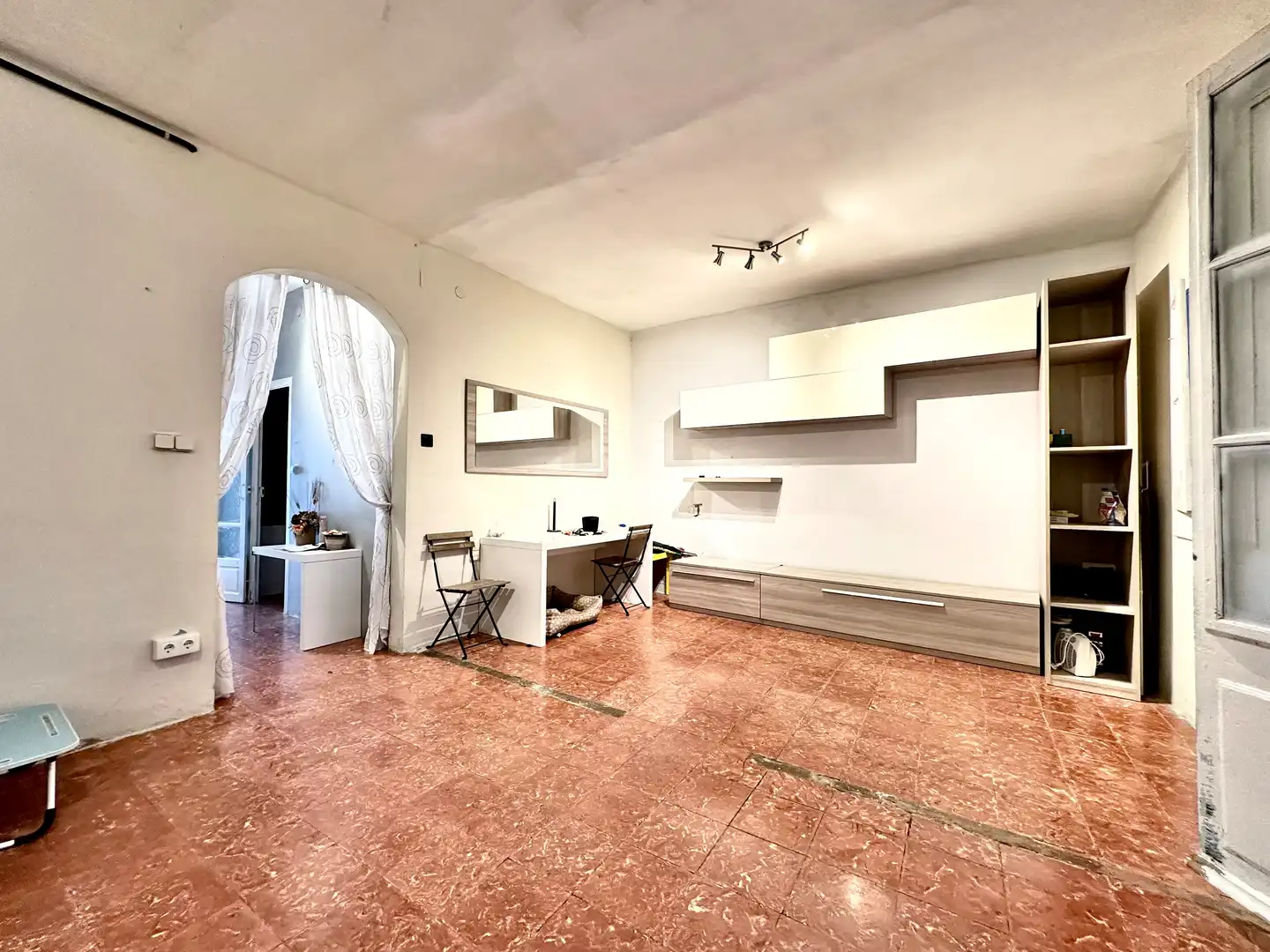 Wohnzimmer von Einfamilien-Reihenhaus zum Verkauf in Mataró mit Heizung und Terrasse
