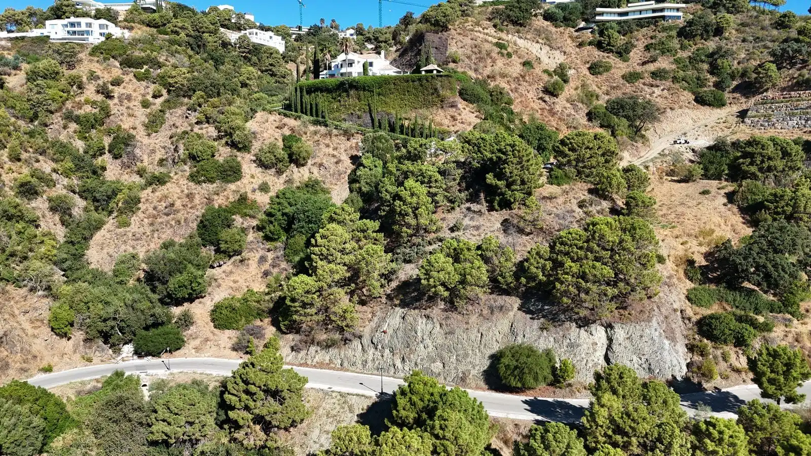 Terreno residencial en venta en Benahavís pueblo