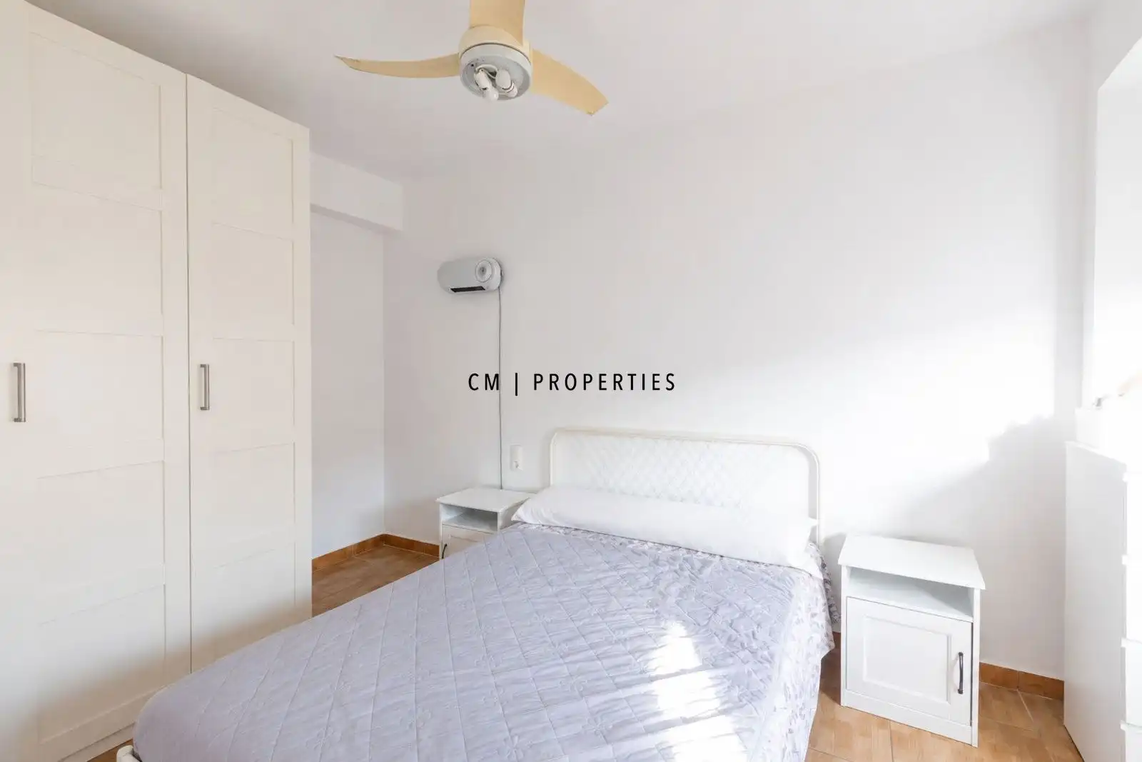 Habitación de Piso en venta en Valencia con Amueblado y Horno