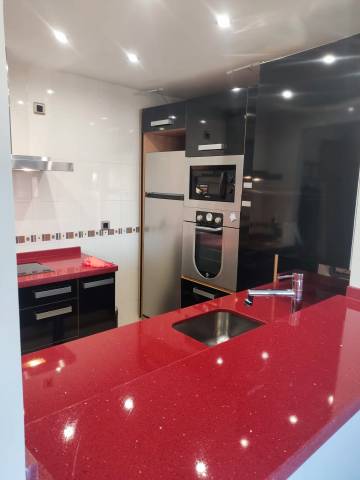 Apartamento en Alquiler en  PLUTARCO en El Cónsul - Ciudad Universitaria - El Romeral