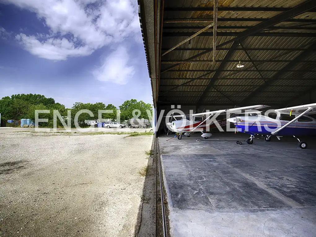 Industrial buildings for sale in Empuriabrava