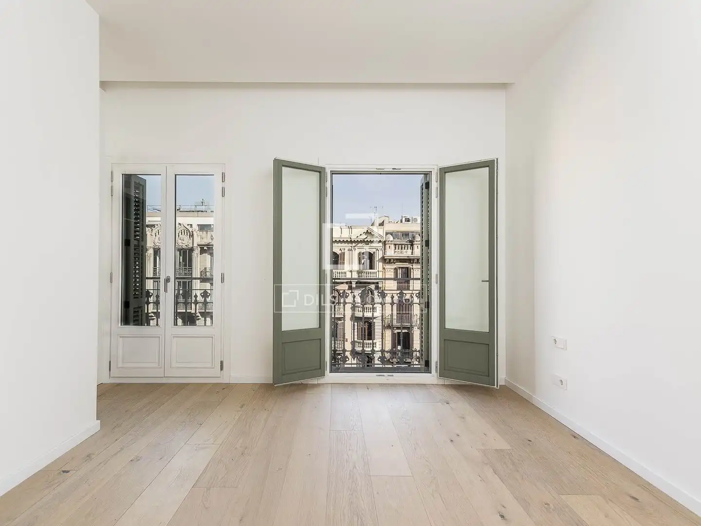 Vista exterior de Ático en venta en Barcelona con Aire acondicionado, Calefacción y Terraza