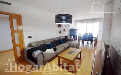 Living room of Flat for sale in Almazora / Almassora  with Air Conditioner and Terrace