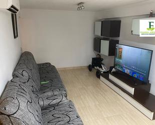 Sala d'estar de Pis en venda en  Córdoba Capital amb Aire condicionat, Calefacció i Moblat