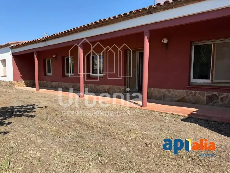 Casa o chalet en venta en Vilassar de Mar con Trastero y Piscina