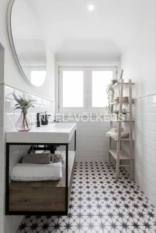 Baño de Ático en venta en A Coruña Capital  con Calefacción