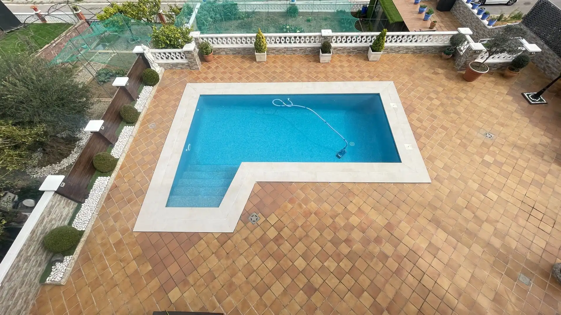 Piscina de Casa o xalet en venda en Rubí amb Calefacció, Jardí privat i Terrassa