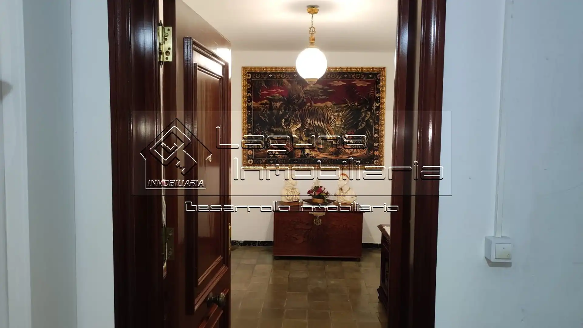 Piso en venta en  Cádiz Capital con Terraza y Amueblado