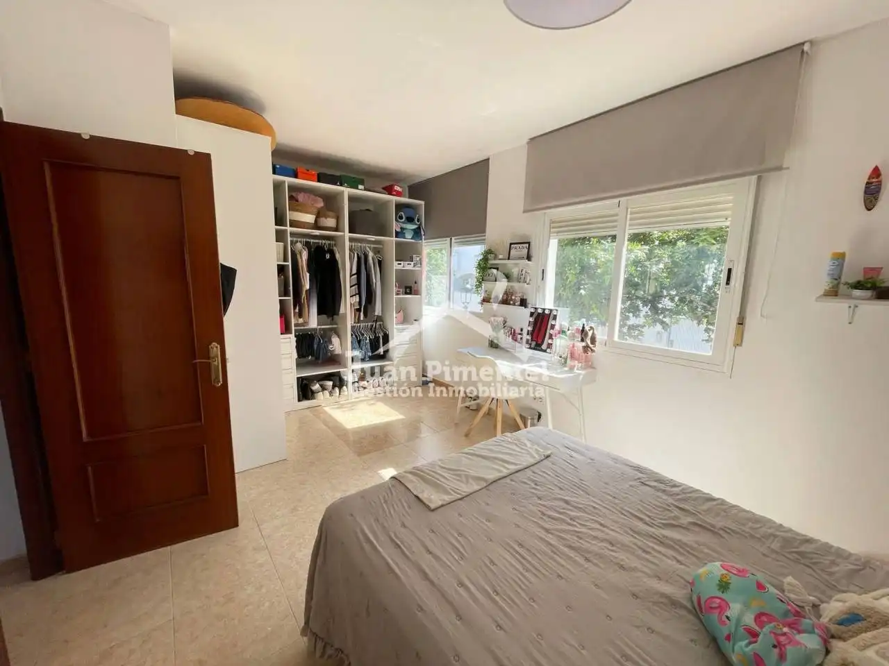 Dormitori de Casa adosada en venda en Estepona amb Aire condicionat, Jardí privat i Terrassa