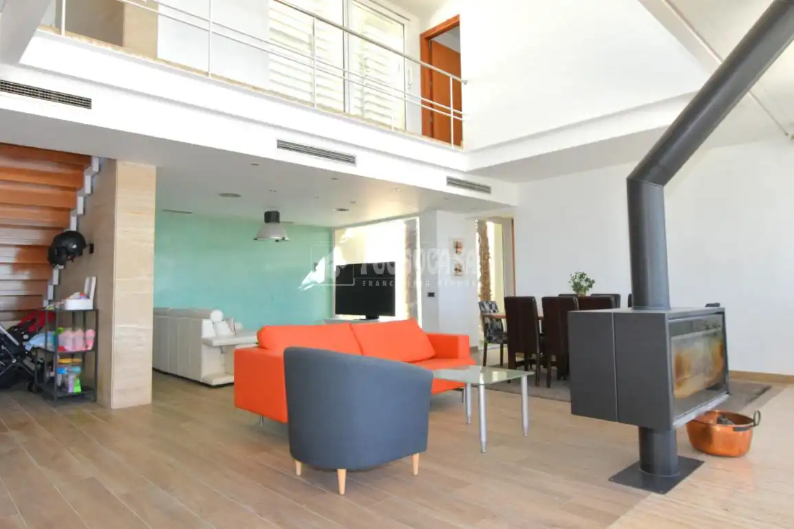Sala de estar de Casa o chalet en venta en Majadahonda con Aire acondicionado, Calefacción y Alarma
