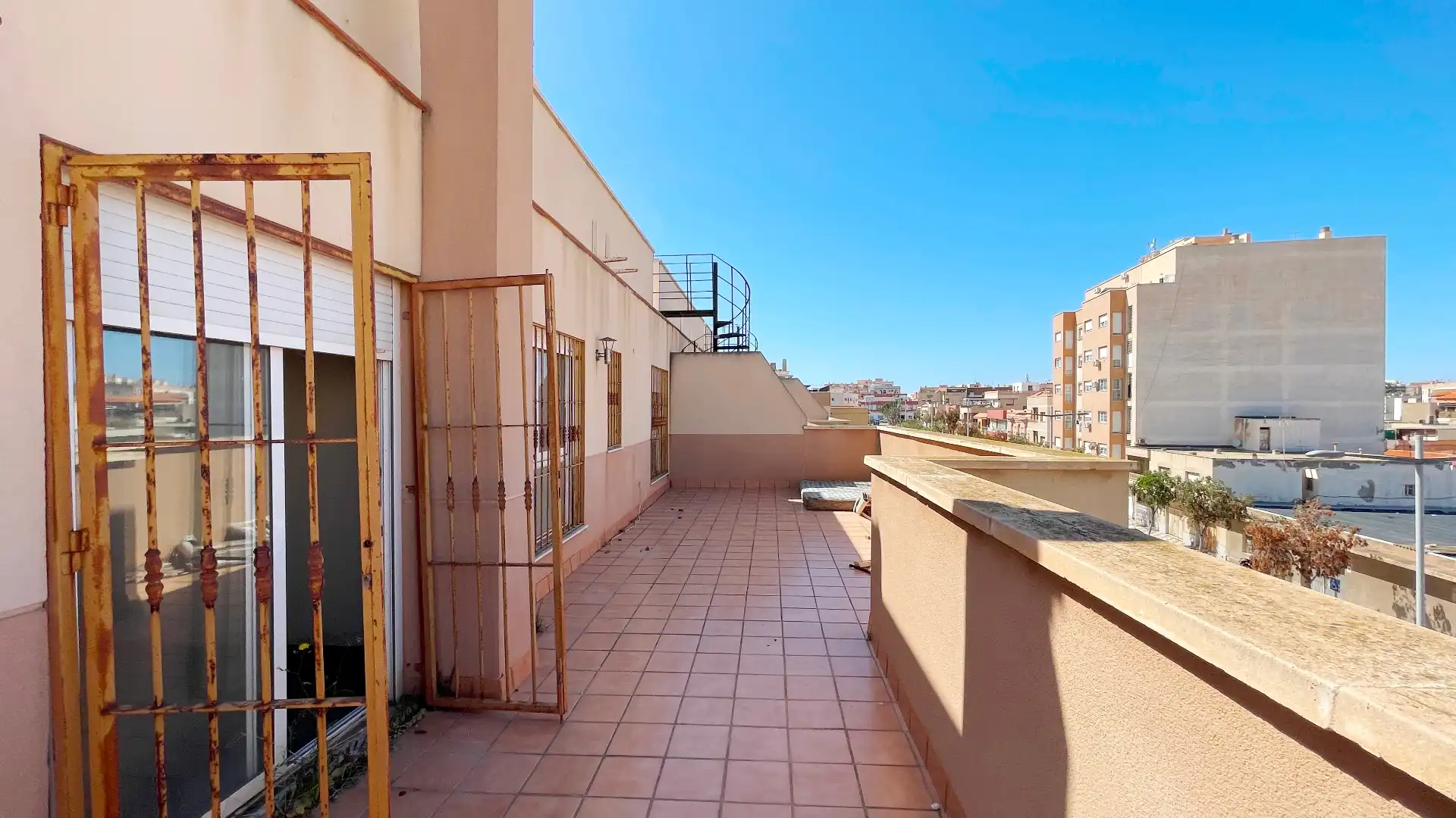 Terrassa de Àtic en venda en Roquetas de Mar
