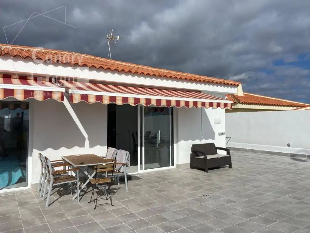 Villa con piscina in vendita a Calle Nivaria, imagen 2