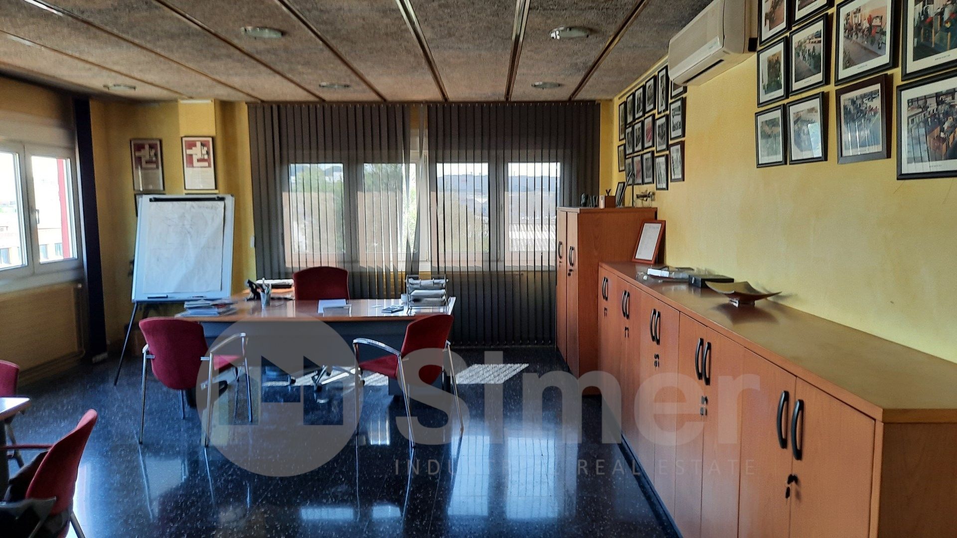 Nau industrial en venda en Polinyà