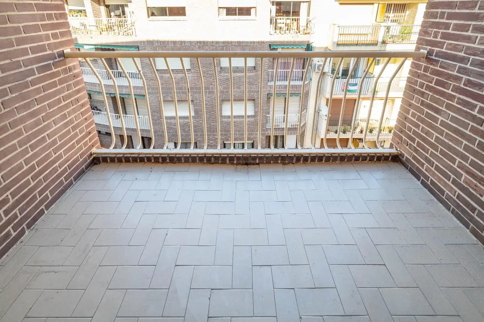 Terrassa de Pis en venda en Granada amb Aire condicionat, Calefacció i Moblat