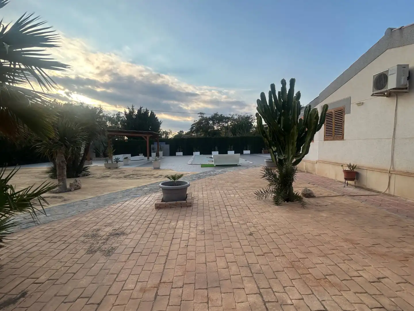 Terrace of Houses for sale in Elche / Elx  with Air Conditioner, Heating and Private garden