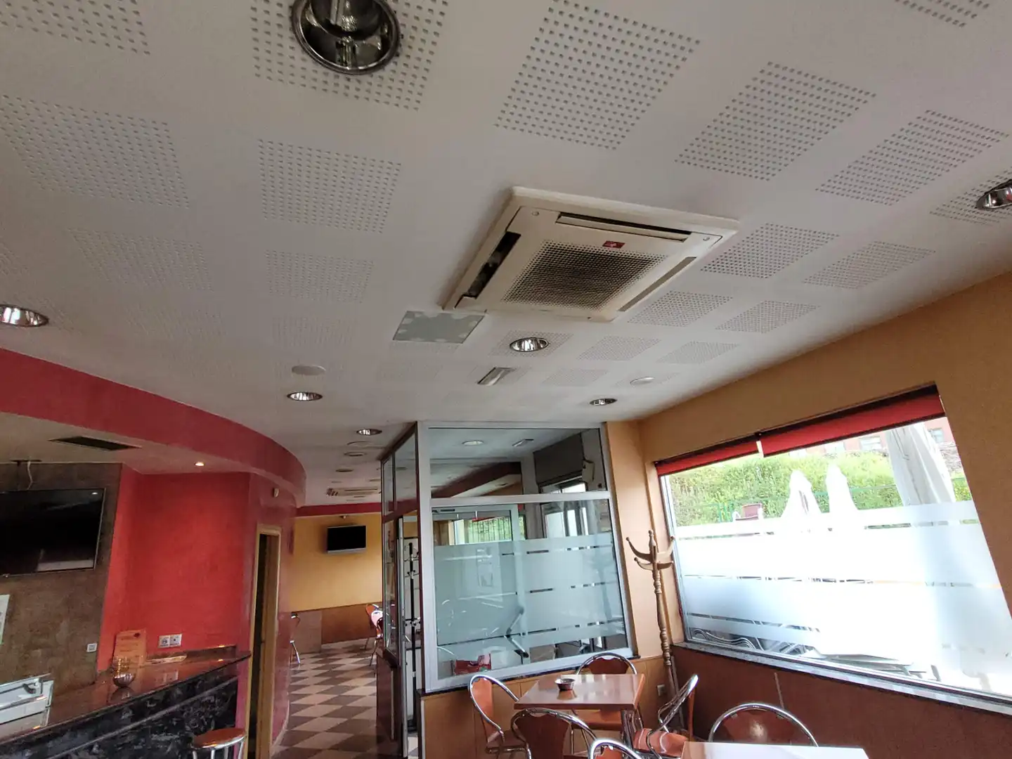 Local en venda en Medina del Campo amb Aire condicionat i Moblat