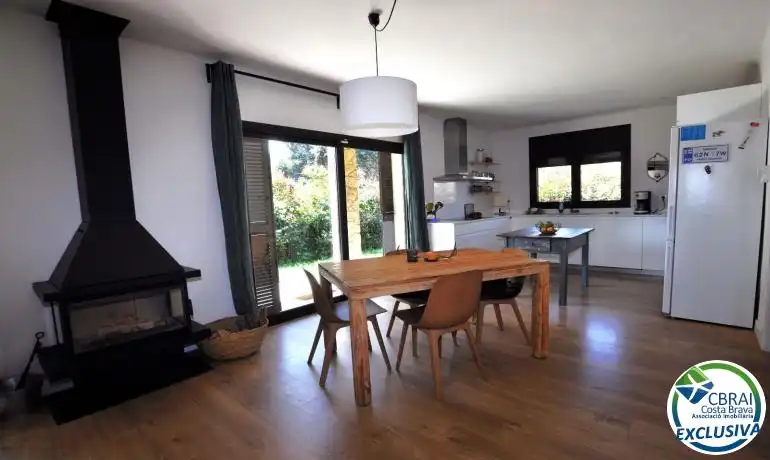 Landhaus zum Verkauf in Sant Pere Pescador, imagen 6