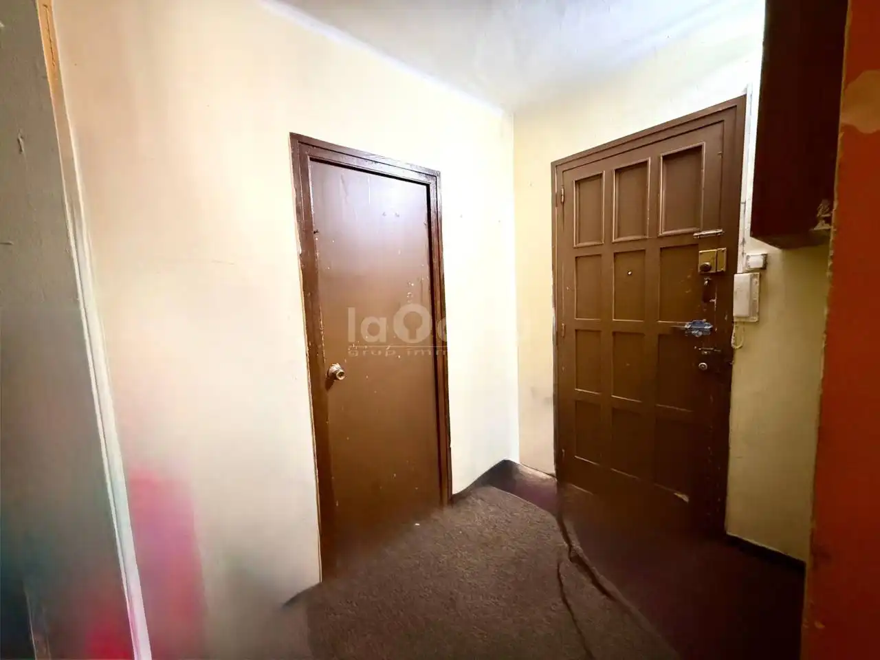 Flat for sale in Vic