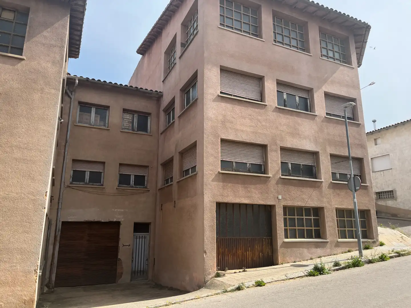 Mixed residential with lift for sale in Carrer Joan Serras, imagen 5