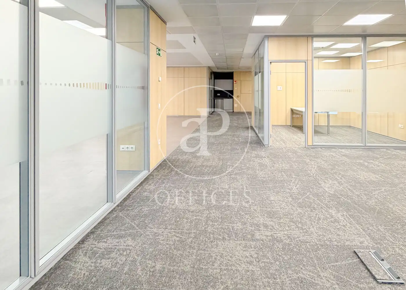 Büro zur Miete in Madrid mit Klimaanlage und Heizung