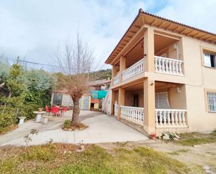 Exterior view of House or chalet for sale in Valdemaqueda  with Air Conditioner, Heating and Private garden