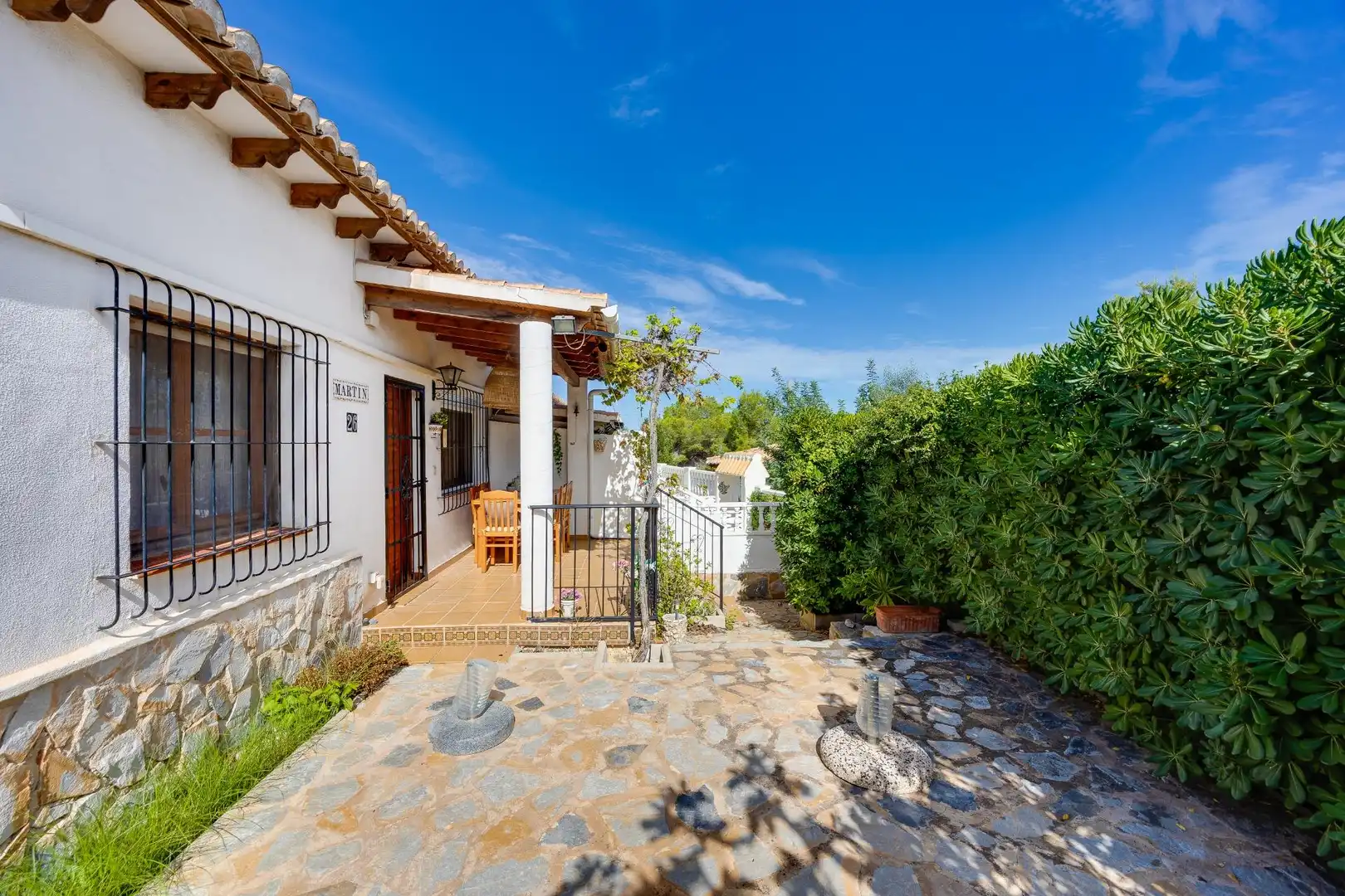 Vista exterior de Casa o chalet en venta en Los Balcones - Los Altos